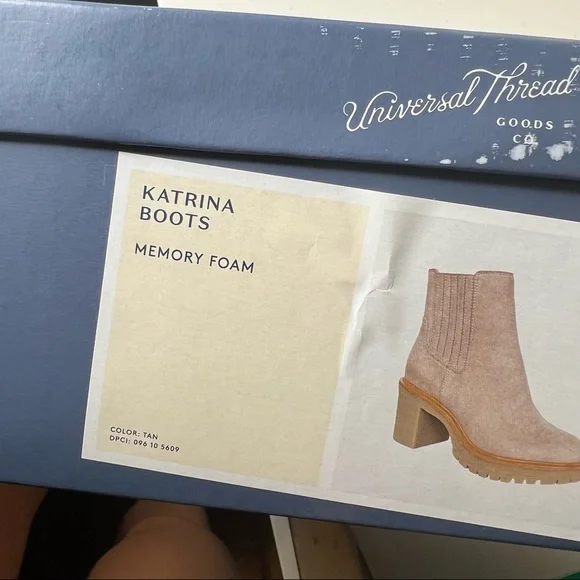NEW Universal Thread Women's Katrina Platform Boots - Picture 13 of 13
